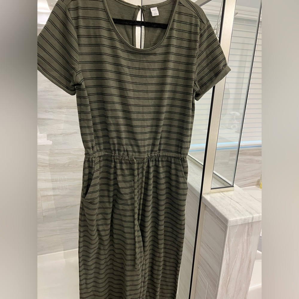 Old Navy Olive Knit Jumper